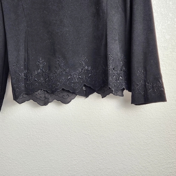 𝅺STUDIO One Black Blazer Lace Like Design Trim Size: 14 - Picture 6 of 7
